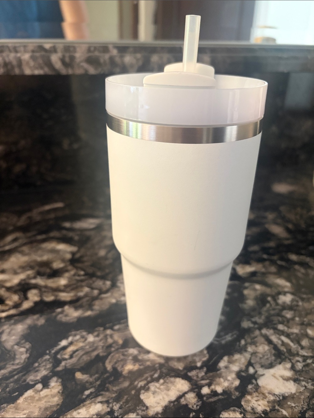 Stanley White Travel Tumbler with Clear Straw - Picture 5 of 7